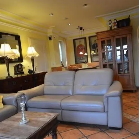 Ferienhaus In Mit Terrasse, Garten Und Grill - A79051 Ferienhaus Groß Zicker
