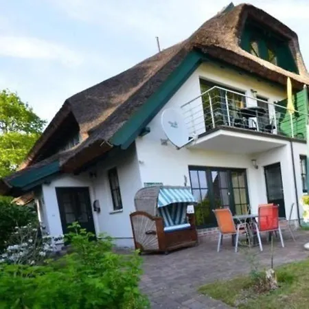 Ferienhaus In Mit Terrasse, Garten Und Grill - A79051 Groß Zicker